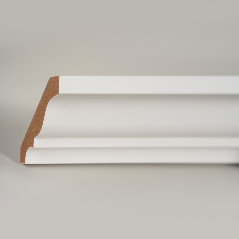 Moulure couronnée en MDF (apprêt de remplissage et blanc nacré) 3/5