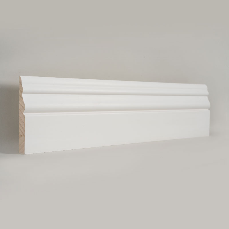 Plinthe en pin (apprêt de remplissage et blanc perle) 3/5