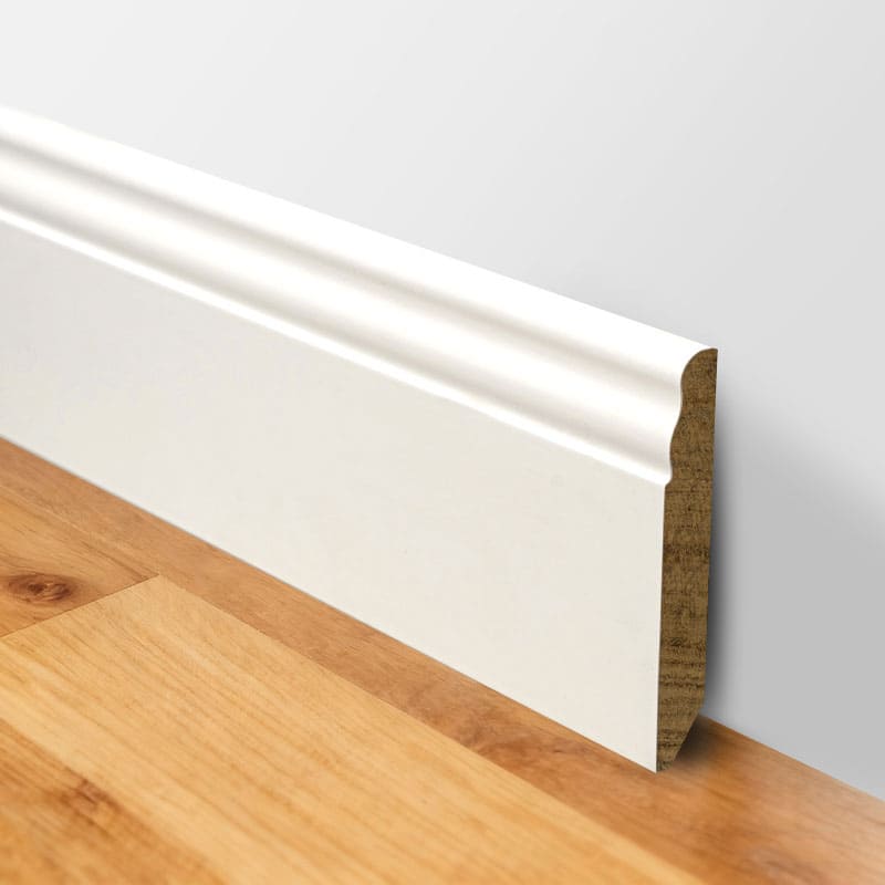 Plinthe en bois massif (apprêtée et peinte) - Blanc 3/5' x 3 15/16'